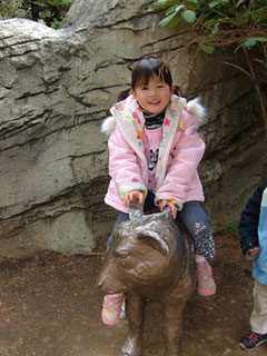 これ毎回撮ってるだろ!!って感じの写真…なんでこういうの好きなのかなぁ子供って。まあ可愛いけど